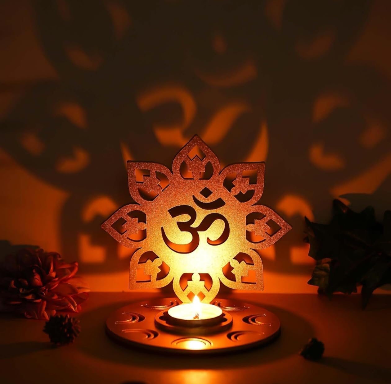 1 piece Om Shape Shadow Tea Light Candle