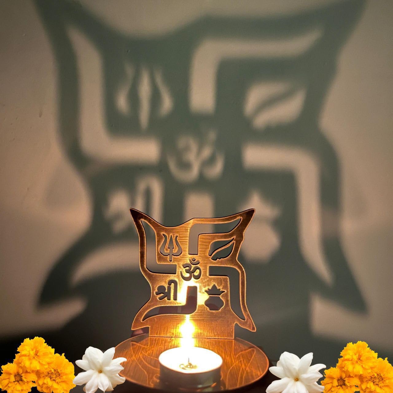 4 pieces Red and Golden MDF Wooden Om Shadow Decorative Tea Light Candle Holder