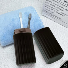 OyzekX Square Travel Toothbrush Holder, Portable Plastic Toothpaste Holder Box Cover with Lid,Travelling Toothbrush Storage Holder Bar for Bathroom Outdoor (Black)