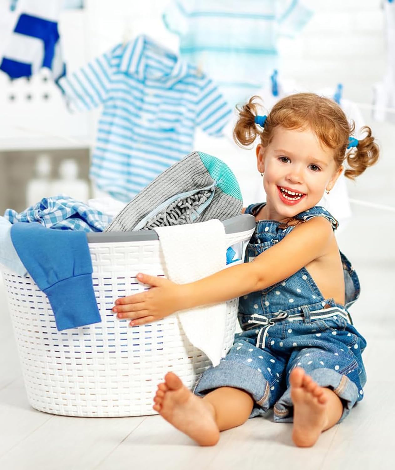 Shoe washing machine bag, Laundry shoe pouch for washer and dryer, Reusable and Durable Zipper Plush Washing Machine Bag for Sneakers, Delicates and Toys
